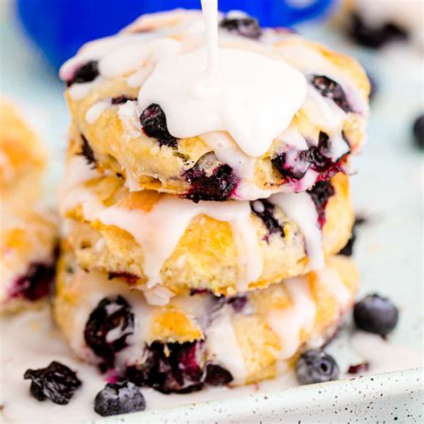 bojangles berry biscuit recipe.